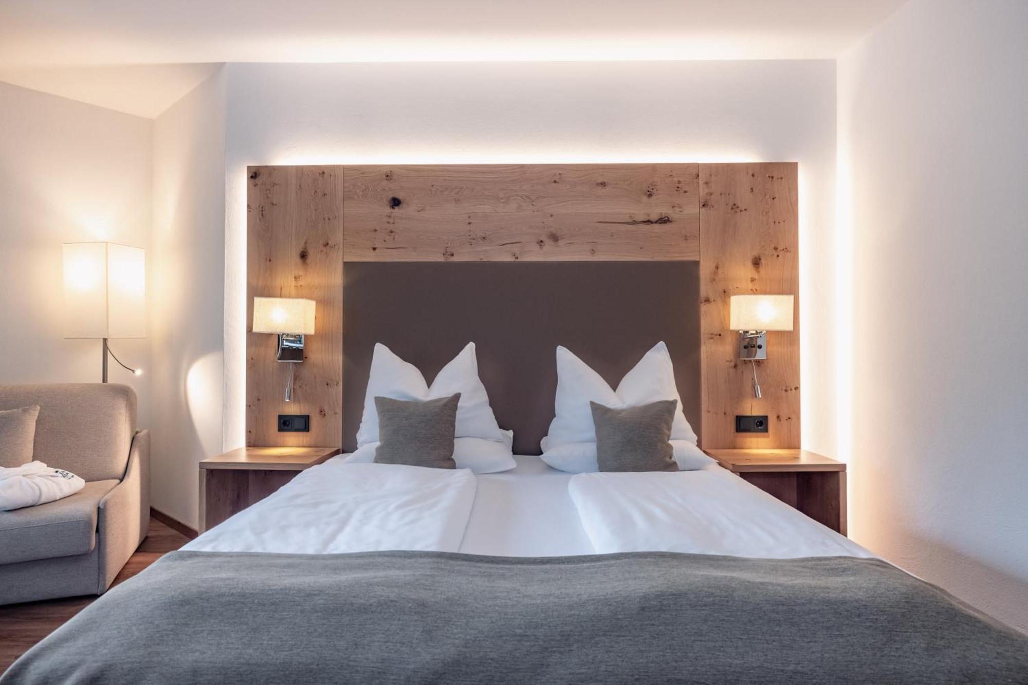 Alpen Adria Hotel & Spa เพรสเซกเกอร์ซี ภายนอก รูปภาพ