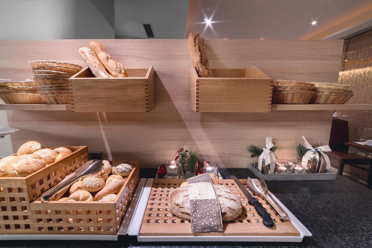 Alpen Adria Hotel & Spa เพรสเซกเกอร์ซี ภายนอก รูปภาพ